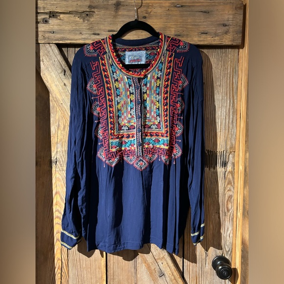 Johnny was long sleeve top - Picture 1 of 6